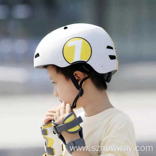 Xiaomi Youpin 700kids youth helmet